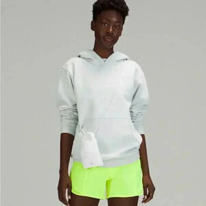 Lululemon Athletica Play  Forward Crossbody Pouch